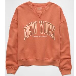 American Eagle Cropped Crew Neck Pullover Sweatshirt SP‎ Peach New With Tags